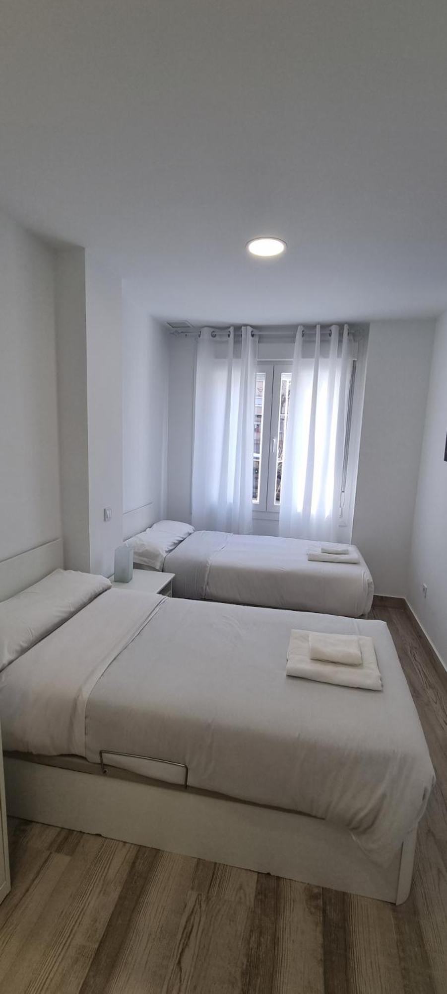 Apartamentos Tanez Santurce A Madrid Luaran gambar